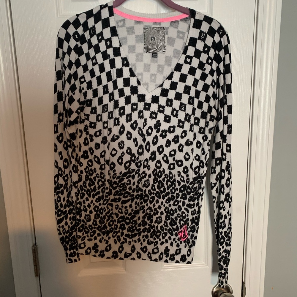 Women’s Volcom Sweater
